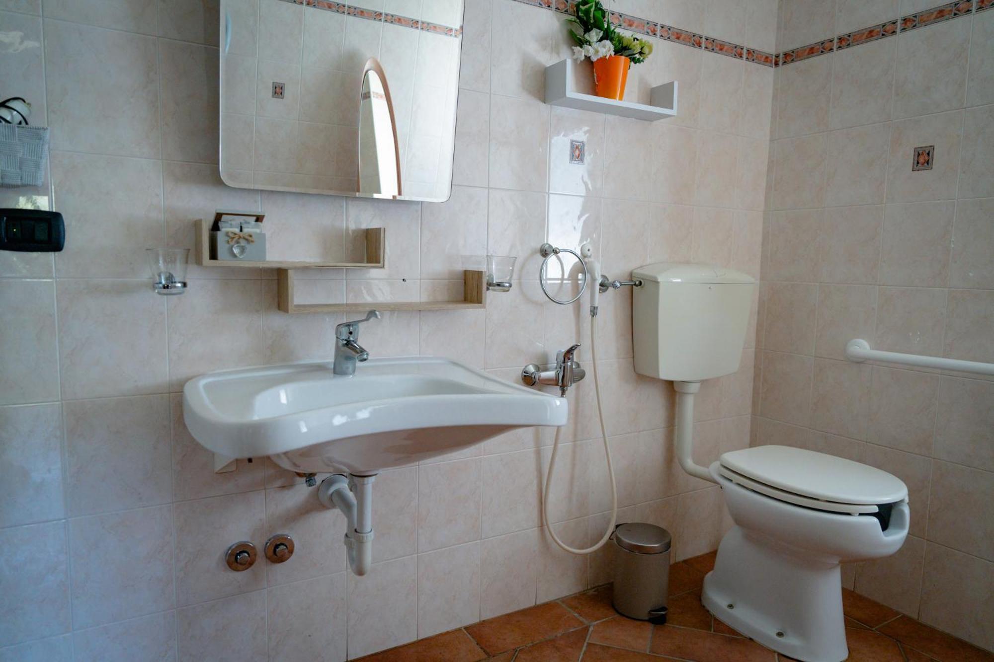 סן קאסיאנו ב-ואל די פזה L'Antico Gabbiano B&B מראה חיצוני תמונה